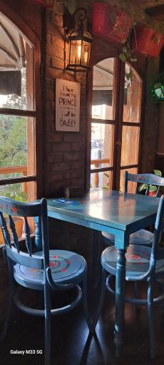 عکس کافه کیوسک