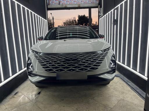 عکس کارشناسی و تشخیص رنگ خودرو کارنیک