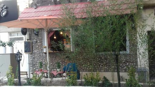 عکس کافه پیاده رو