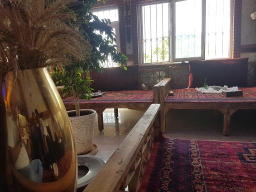 عکس قهوه خانه سنتی آقا رضا