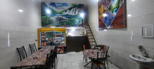 عکس ساندویچی بابا حاجی