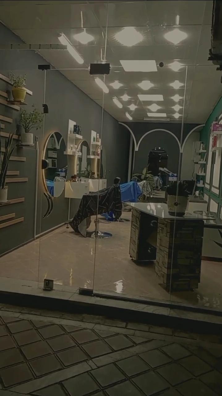 عکس آرایشگاه نخعی