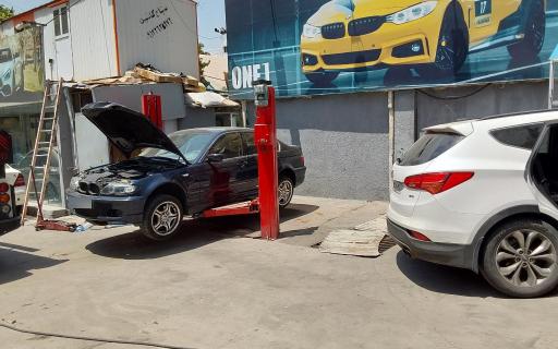 عکس تعمیرگاه هیوندا و کیا
