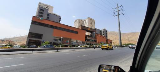 عکس مجتمع تجاری اداری مسکونی پارسه خیابان کرمانشاه