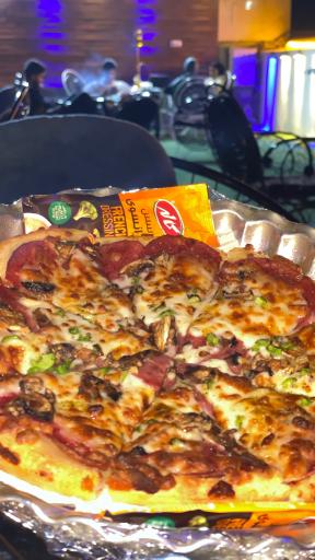 عکس کافه رستوران بام طهران