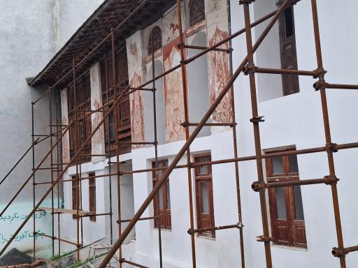 عکس عمارت تاریخی قریشی