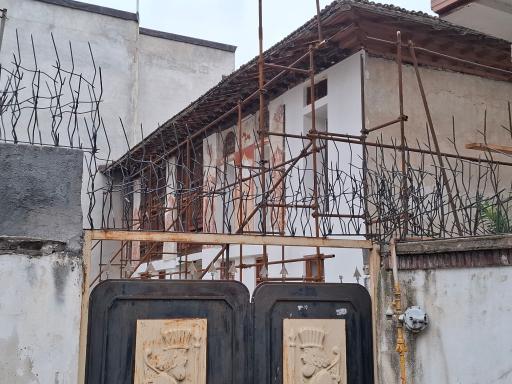 عکس عمارت تاریخی قریشی