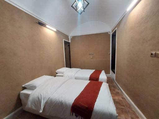 عکس هتل عمارت آذربایجان کهن