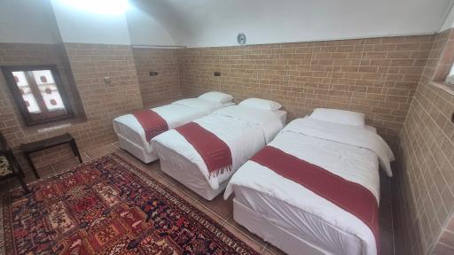 عکس هتل عمارت آذربایجان کهن