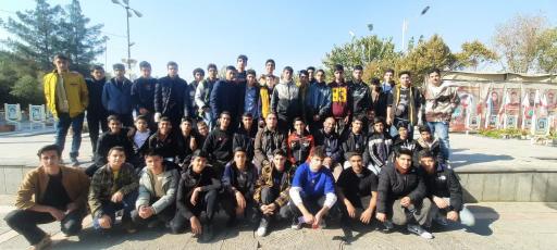 عکس دبیرستان صائب