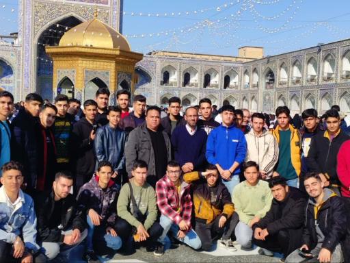 عکس دبیرستان صائب
