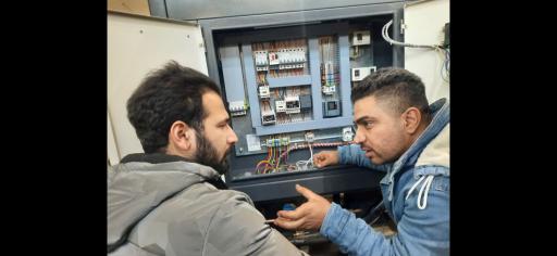 عکس آموزشگاه دانش تاسیسات