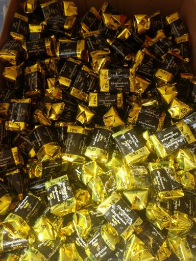 عکس شیرینی سرای آناهیتا