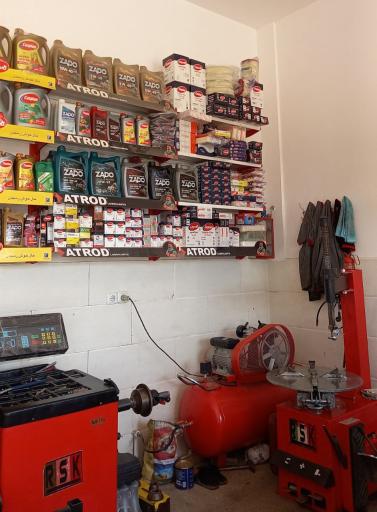 عکس تعویض روغن و آپاراتی میلاد