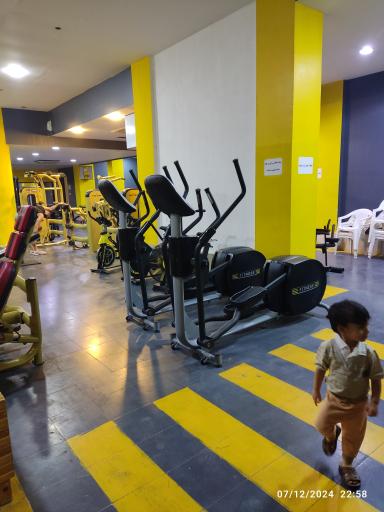 عکس باشگاه بدنسازی ایسوند