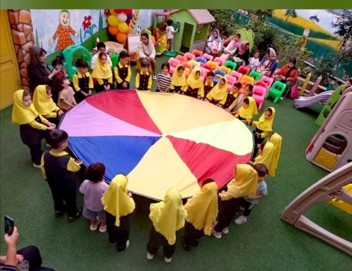 عکس کودکستان وارش 