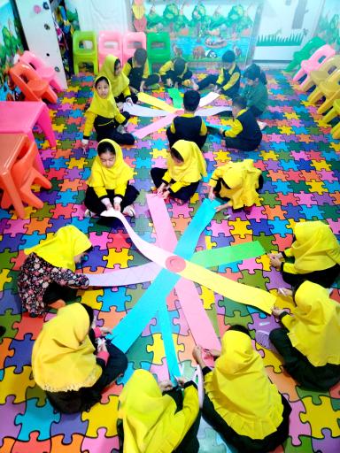 عکس کودکستان وارش 