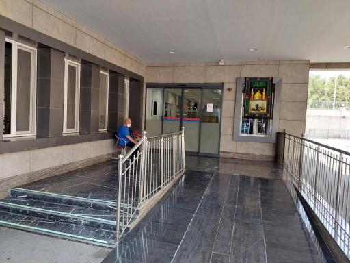 عکس درمانگاه آزادی شرکت نفت