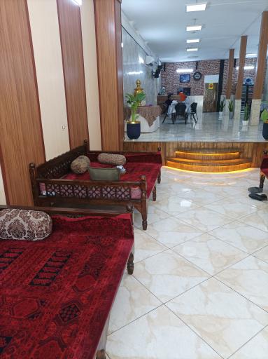 عکس تهیه غذای سجاد