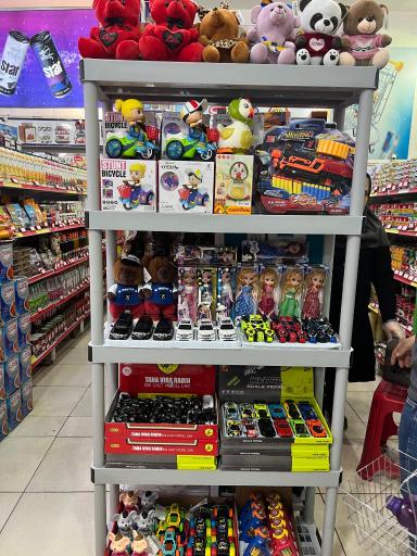 عکس فروشگاه تخفیفی بازار