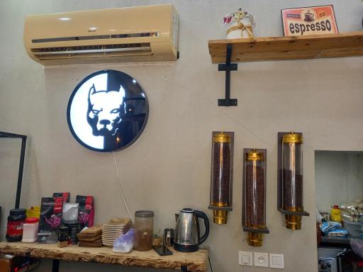 عکس کافه صبحانه رامبو