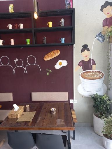 عکس کافه صبحانه رامبو