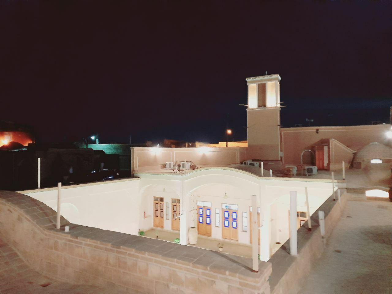 عکس کافه نقی خان