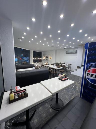 عکس طباخی کاج