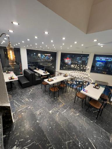 عکس طباخی کاج