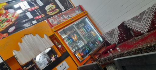 عکس پیتزا و ساندویچ خان دایی