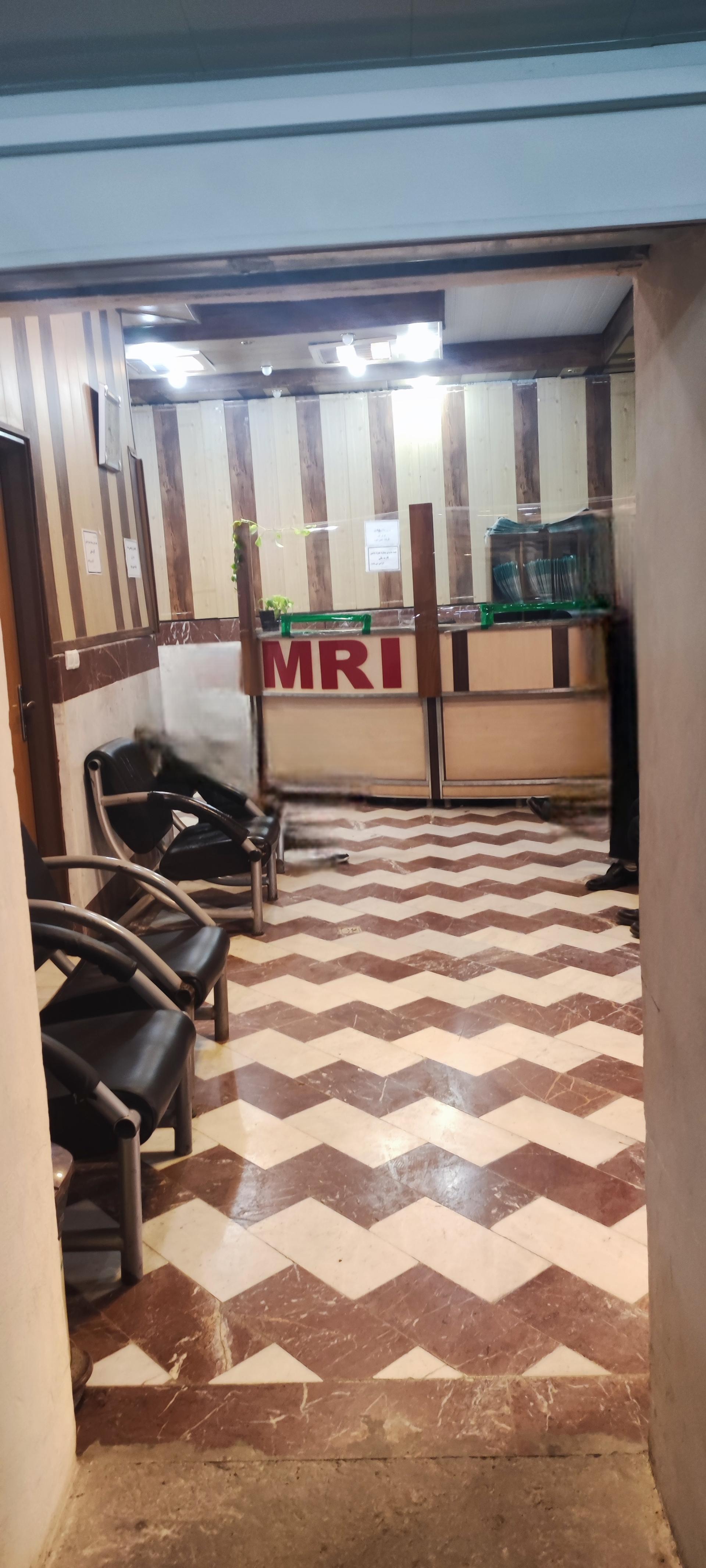 عکس ام آر آی امام خامنه ای