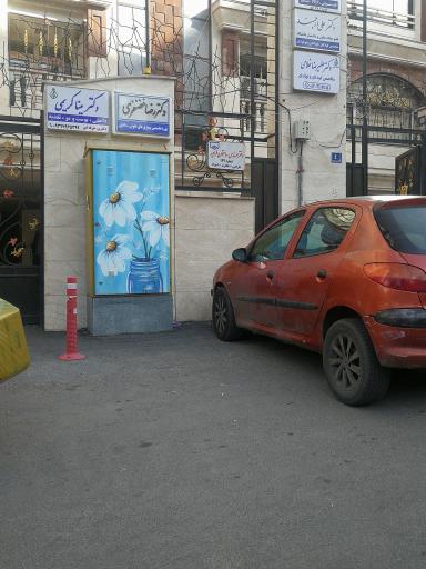 عکس دکتر علی ارجمند (متخصص اطفال و نوزادان و نوجوانان)