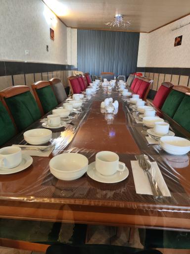 عکس رستوران ایرانی ایتالیایی