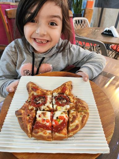 عکس رستوران ایرانی ایتالیایی