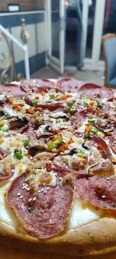 عکس رستوران ایرانی ایتالیایی