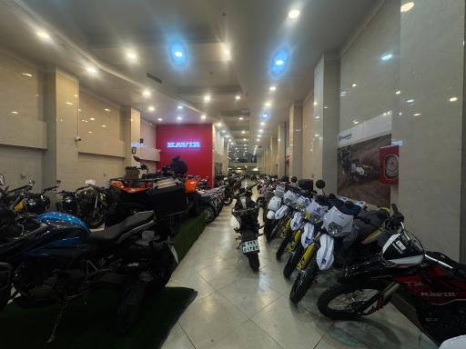 عکس فروشگاه کویر موتور