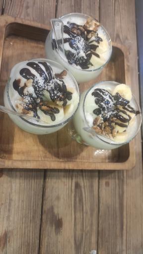 عکس پیتزا و ساندویچ و بستنی زکزاک