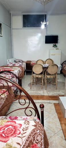 عکس مهمانپذیر بهارستان