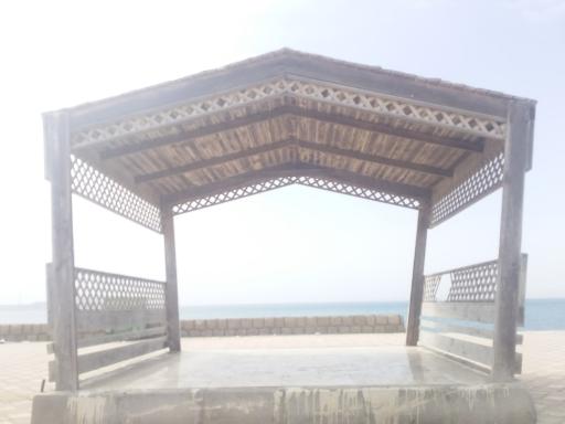 کمپ ساحلی کَندالو