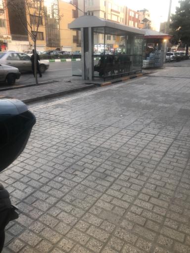 عکس ایستگاه اتوبوس چهارراه جانباز
