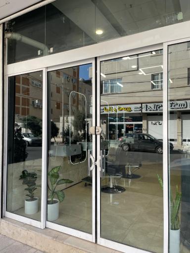 عکس آرایشگاه آرتیست