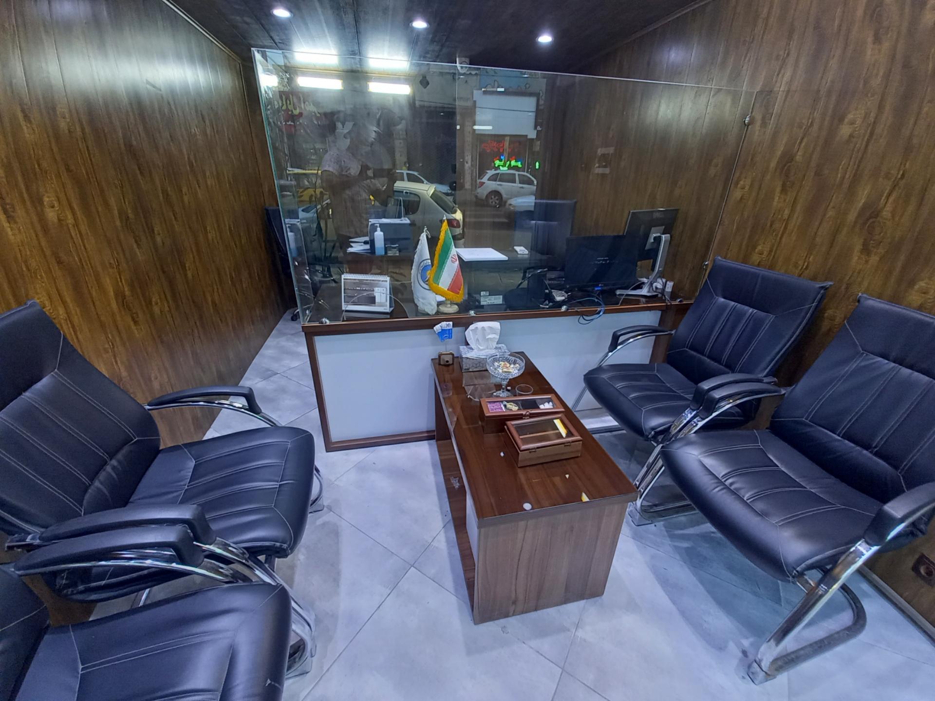 عکس بیمه ایران نمایندگی بازدار کد ۳۵۰۱۹ شعبه مارلیک