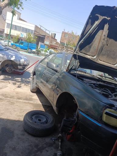 عکس تعمیرگاه انواع خودروهای خارجی و داخلی بهرامی