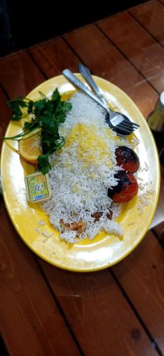 عکس کبابسرای عمو ناصر