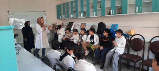 عکس پیش دبستانی و دبستان غیر دولتی پسرانه مهر آفرینان