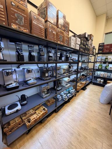 عکس فروشگاه قهوه ی من