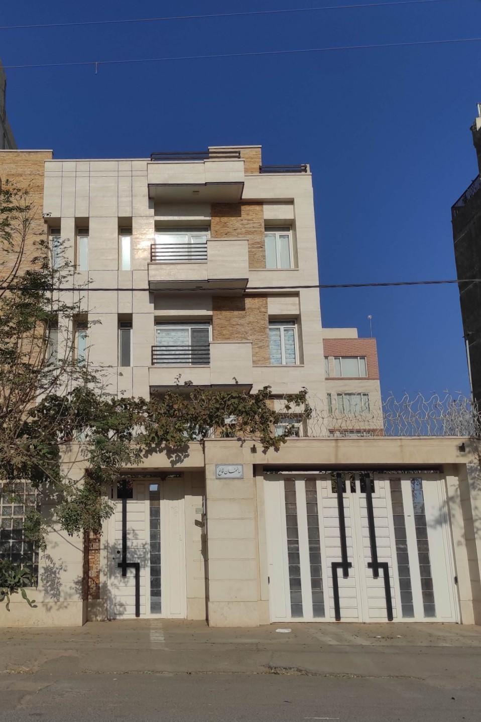 عکس مجتمع مسکونی قانع