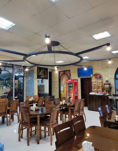 عکس خانه کباب سفیران