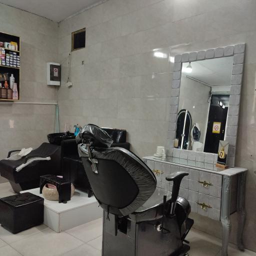 عکس سالن زیبایی هیوا