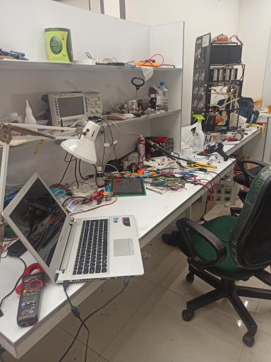 عکس تعمیرات تخصصی تجهیزات پزشکی زیبایی آرابان